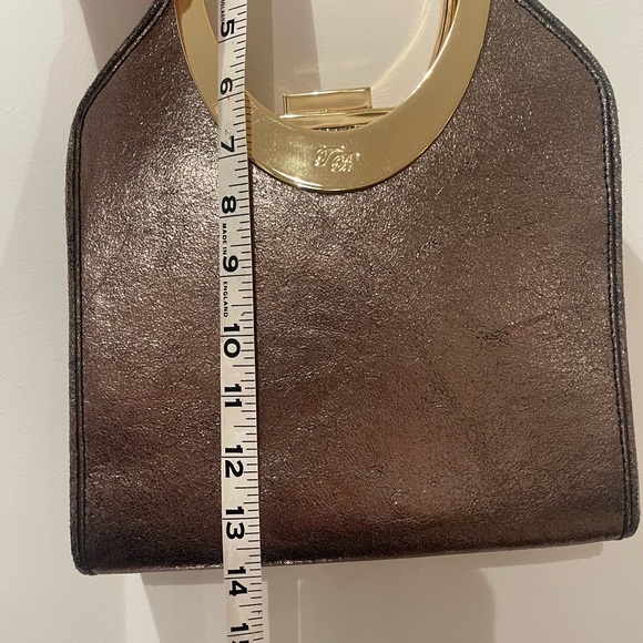 Ted Baker metallic gold/bronze leather handbag. Vintage. Old school hardware. - Picture 5 of 11